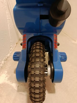 Moto a batería Injusa 70