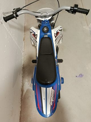 Moto a batería Injusa 70