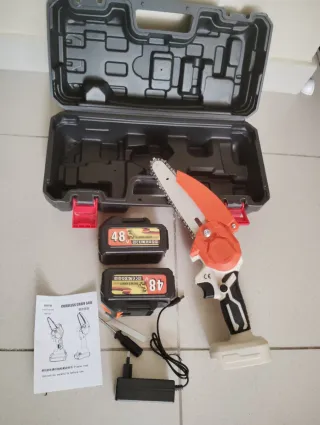 Motosierra Batería 6 pulgadas + 2 Cadenas +Maletín