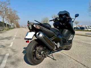 Yamaha Tmax 530 Gris mate