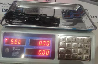 Báscula Digital LED a batería y a luz , Max 40kg