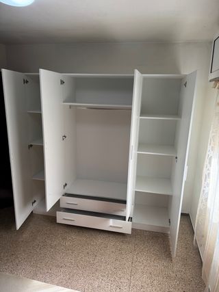 Armarios de 4 y 3 y 2 puertas