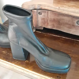 Stivaletti Zara n.37 neri