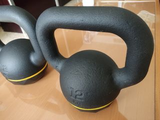 2 Kettlebells 12 kg