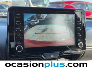 Toyota Yaris 120H Business Plus 85 kW (116 CV)