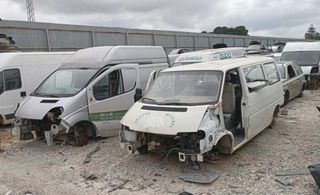 Bomba dirección nissan 8200357347 primastar 337835