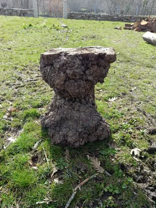 3 apollos de madera natural