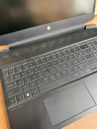 Portátil HP Victus Gaming Ryzen 5 GTX 1650