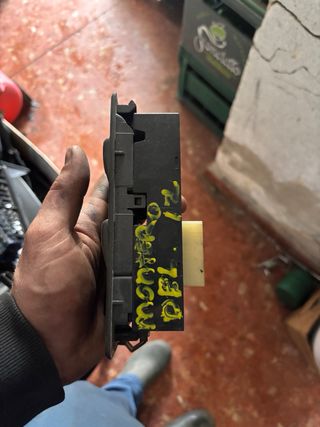 Interruptor Elevalunas Montero Delantero Izquierdo