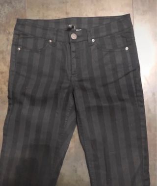 Pantalones pitillo chica rayas