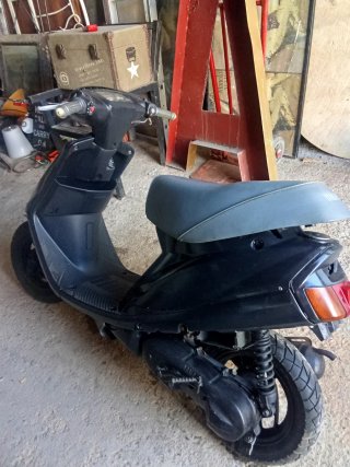 Suzuki GSX 600F Roja