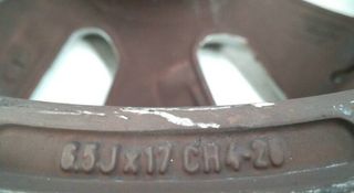 Llanta citroen 132680 6.5jx17ch4-26 c4 berlina