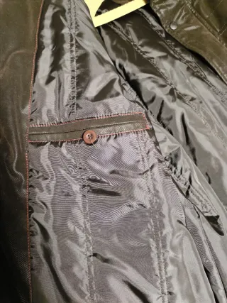 Cazadora caballero Javier Lobato marrón oscuro.