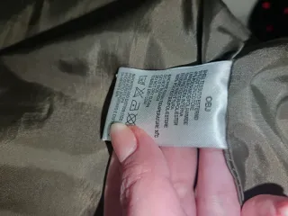 Cappotto uomo nero con cappuccio