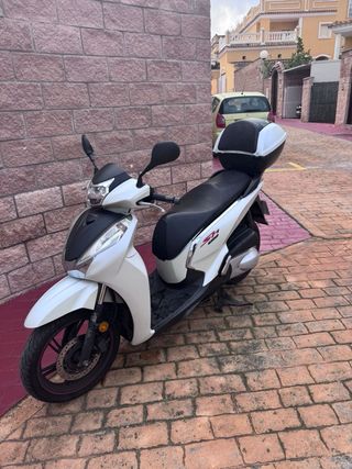 Honda SH 300 2017 Blanca