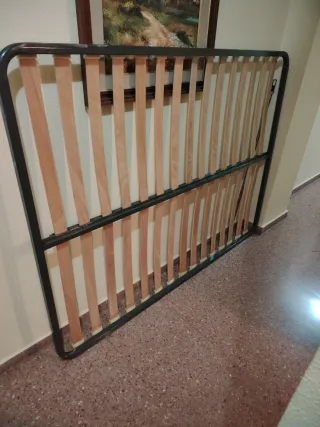 Somier metálico con láminas de madera de 135x180