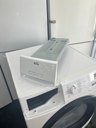 SECADORA AEG 8KG BOMBA DE CALOR. CON GARANTÍA