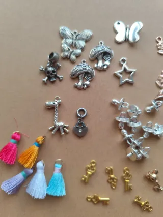 Lote Colgantes y Charms Manualidades