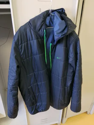 Giubbino Nike nero e verde double face