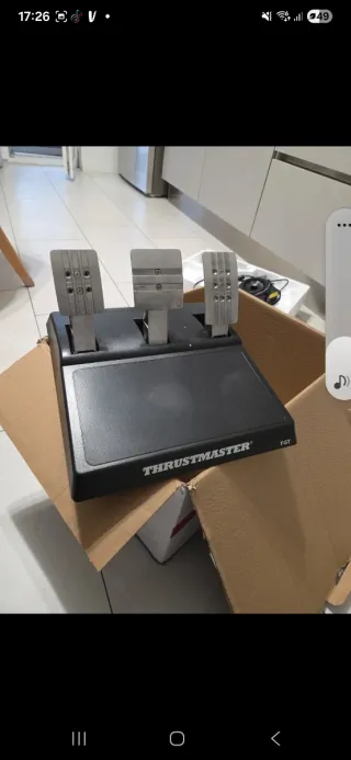 Thrustmaster TX Volante Xbox/PC + Pedali