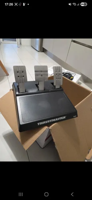 Thrustmaster TX Volante Xbox/PC + Pedali