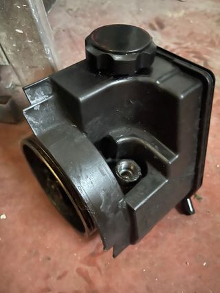 Bomba de dirección asistida Berlingo