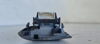 MANDO ELEVALUNAS DELANTERO IZQUIERDO TOYOTA COROL