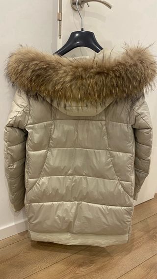 Abrigo DONJAZ beige con capucha de pelo