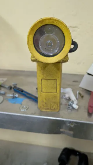 Linterna Adaro Aladit L 200 Gijón-España