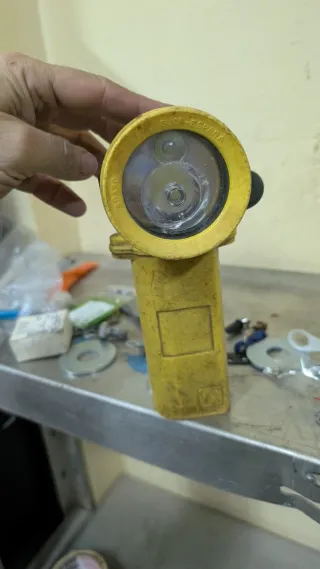 Linterna Adaro Aladit L 200 Gijón-España