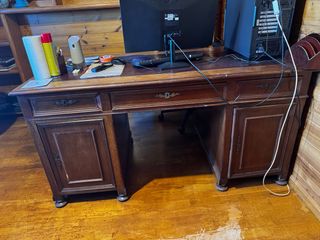 Mesa despacho antigua de madera