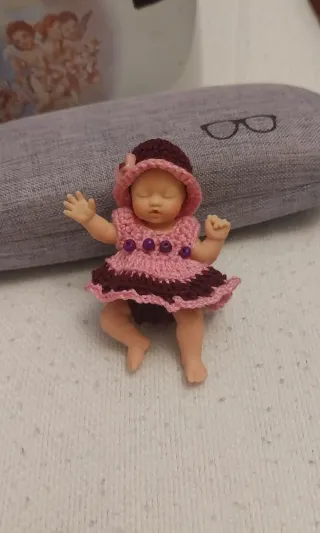 5 conjuntos Ropita para muñeco bebé Zuru