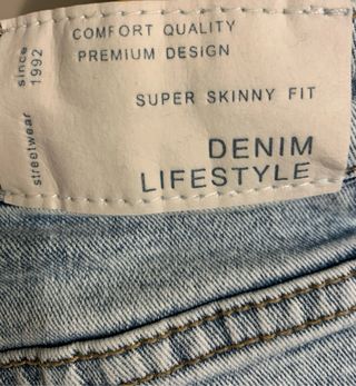 Jeans niño azul claro