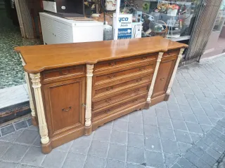 Cómoda Clásica Madera con Llave