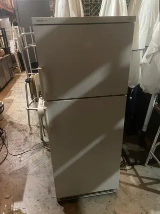 Nevera blanca en buen estado