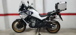 CFMOTO 800 MT Explore Blanca/azul