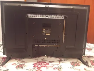 2 Televisores Negros