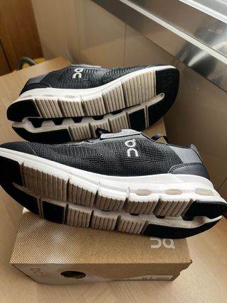 Zapatillas ON Cloudrift Mujer Negras