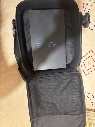 PlayStation 2 (PS2) + Funda Negra
