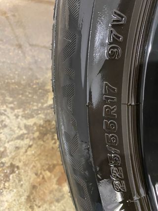 Llantas BRAID 17, neumáticos en muy buen estado.