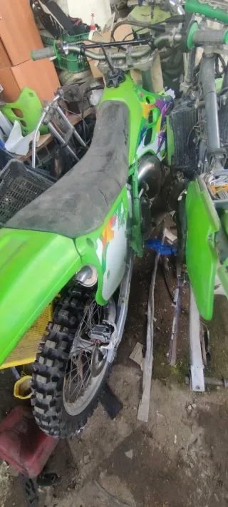 Honda CR 250 2001 y Kawasaki KX 125 1990