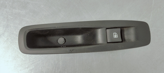 MANDO ELEVALUNAS TRASERO DERECHO RENAULT MEGANE I