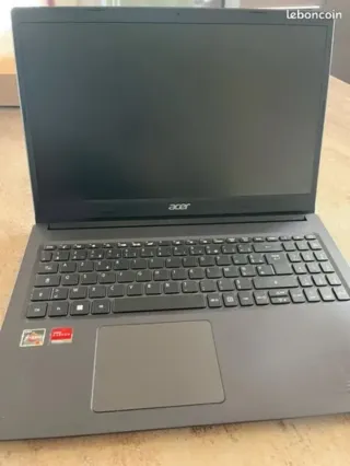 Portátil Acer Ryzen 3