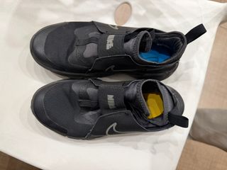 Scarpe Nike bimbo nere tg 34