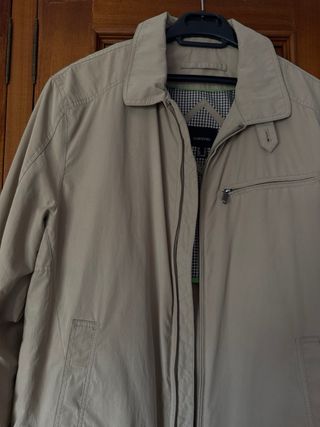 Cazadora Cortefiel Beige