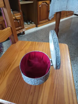 Joyero de Alpaca con Diseño Floral