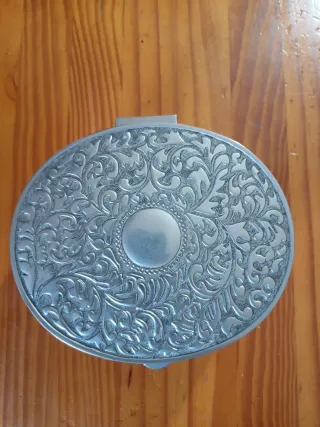 Joyero de Alpaca con Diseño Floral