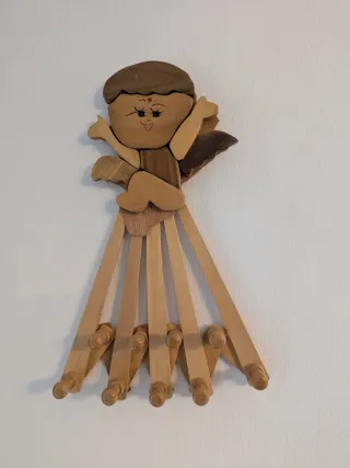 Appendiabiti artigianale in legno pieghevole