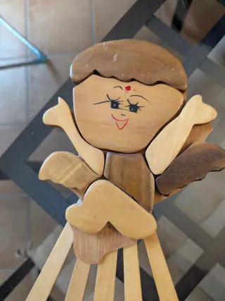 Appendiabiti artigianale in legno pieghevole