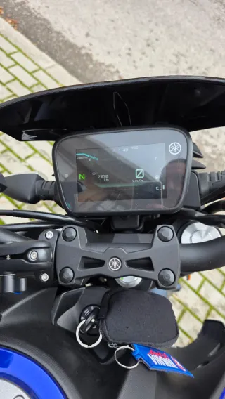 Yamaha MT-125 Naked Azul y Negra